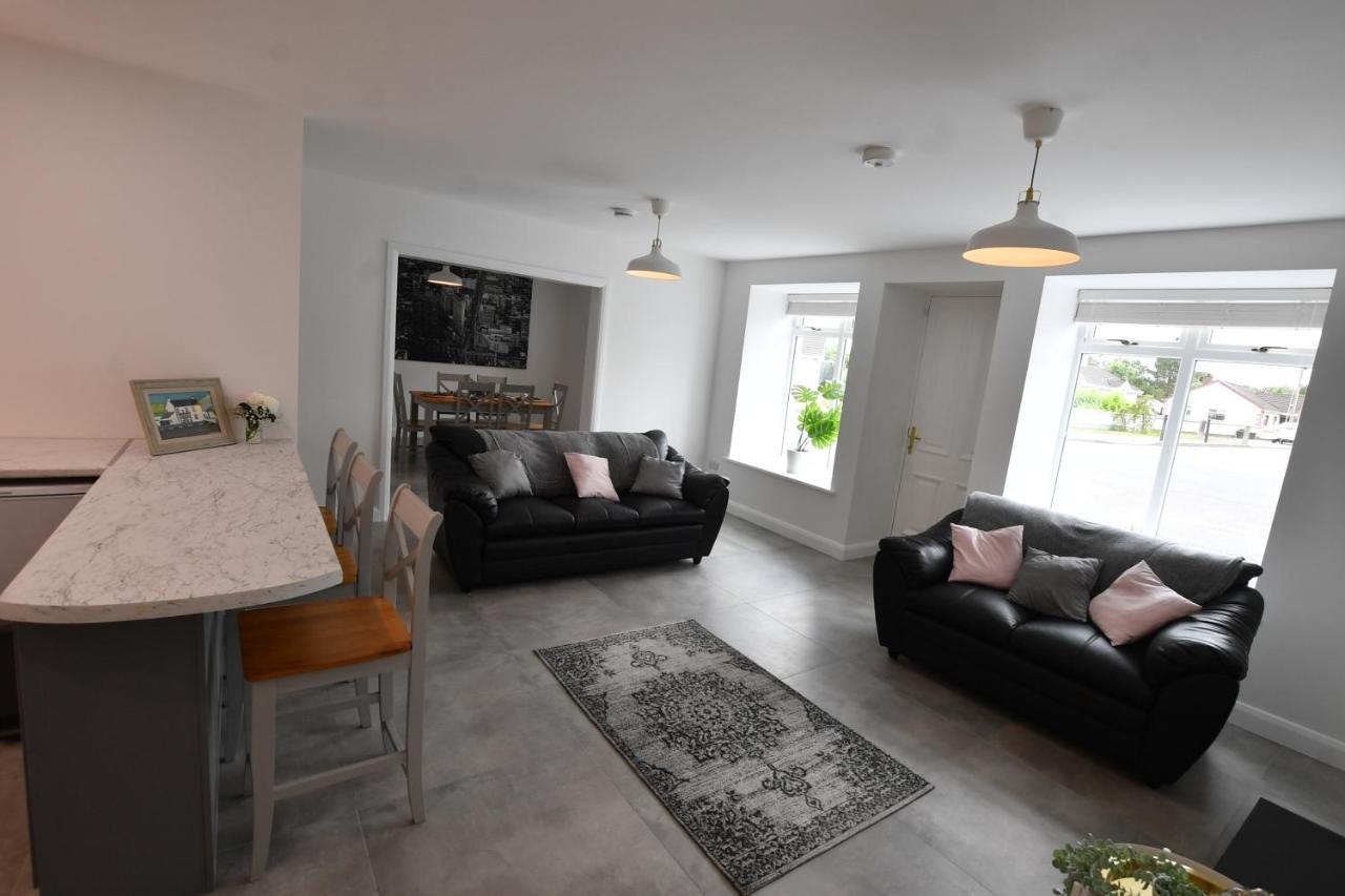 Kiernan'S Self Catering & Accommodation Legan Extérieur photo